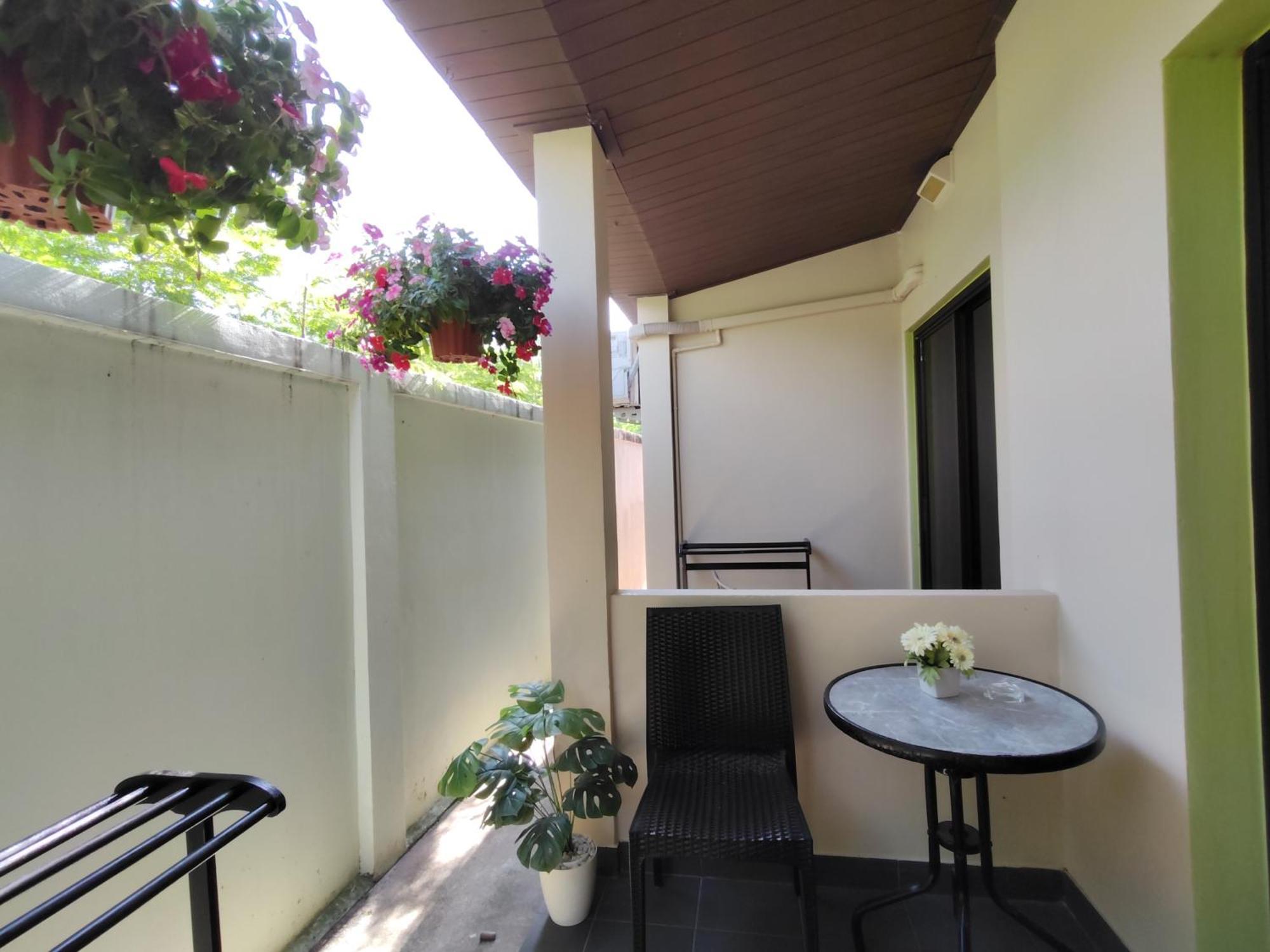 Purimas Resortel Rawai Kültér fotó